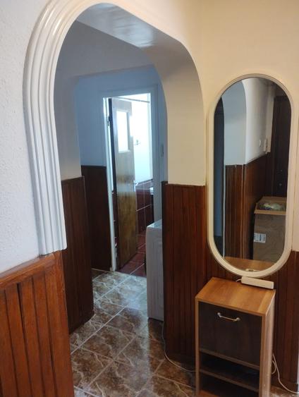 Apartament cu 3 camere decomandat în Inel II