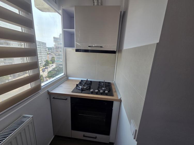 Apartament cu 2 camere decomandat, mobilat în Dacia