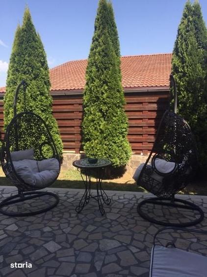 Casă cu 4 camere cu Teren 160 Mp în Central