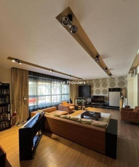Apartament cu 4 camere în Dorobanți