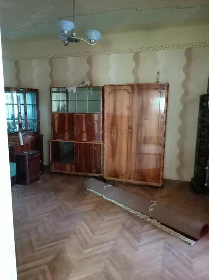 Casă cu 5 camere în Turda
