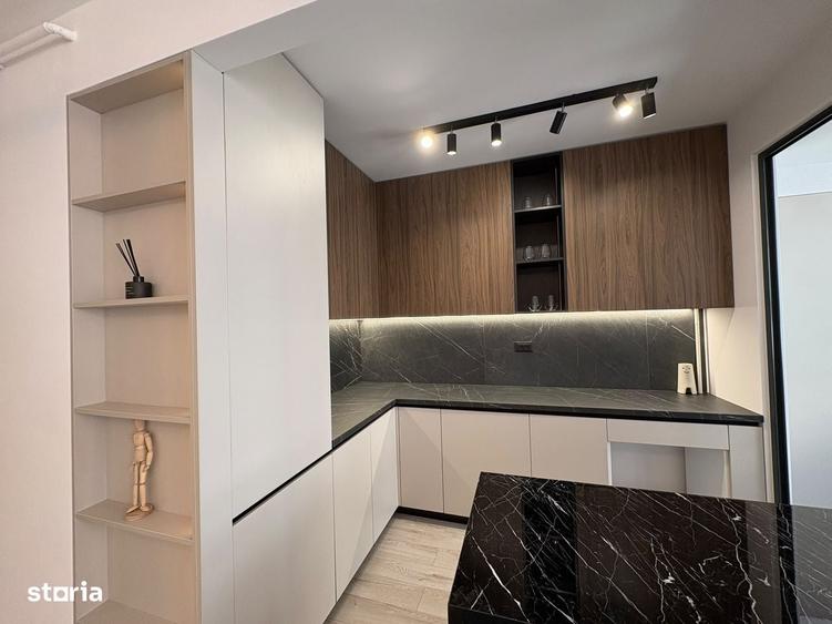 Studio - Comat Towers - TIP 8 - 37mp - Finisaje Premium - 16