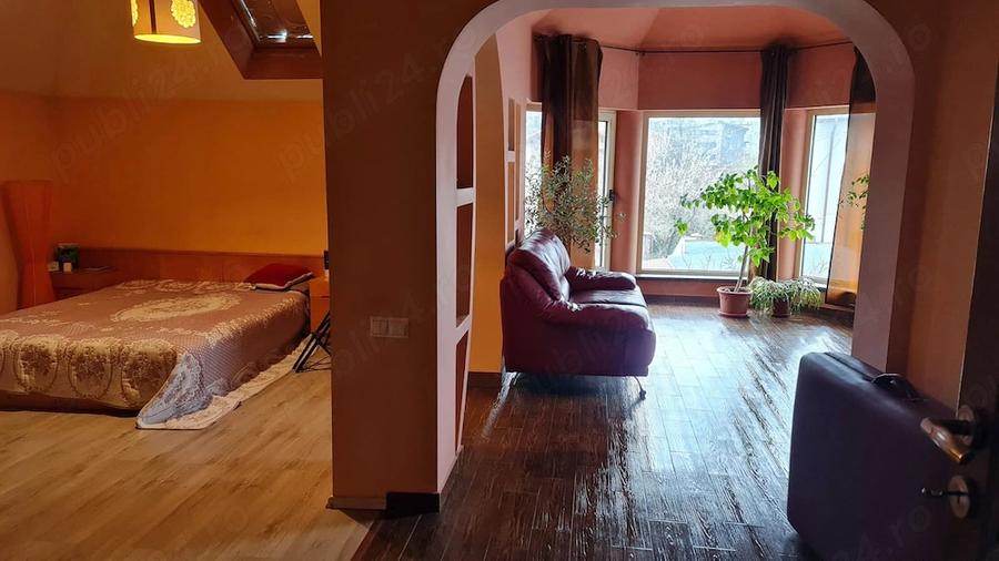 Casă cu 7 camere cu Teren 508 Mp în Nicolae Grigorescu