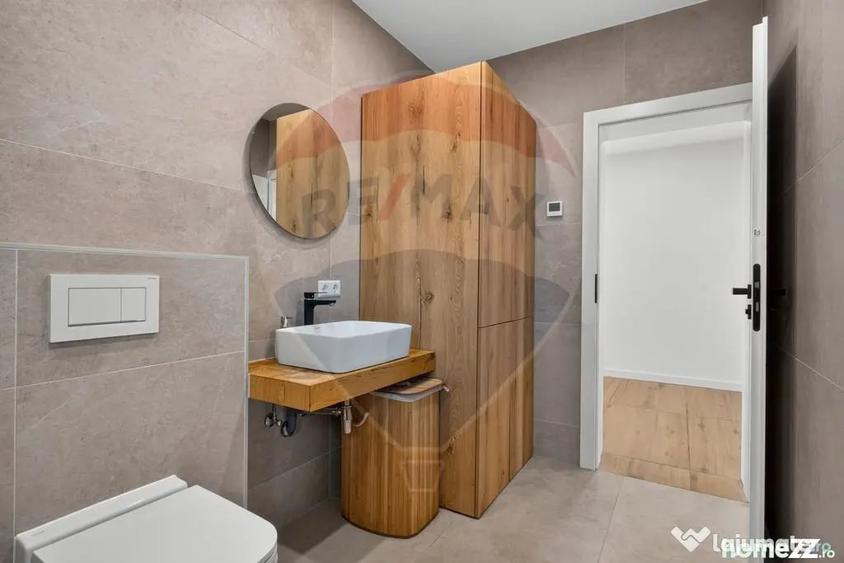 Casă cu 5 camere cu Teren 550 Mp în Fântânele