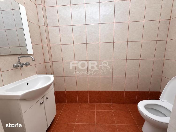 Spațiu comercial, de 428 mp, în Iosia