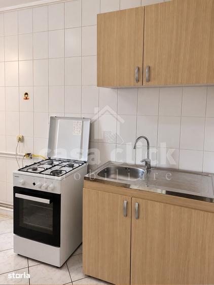 Apartament cu 2 camere decomandat în Piața Centrală