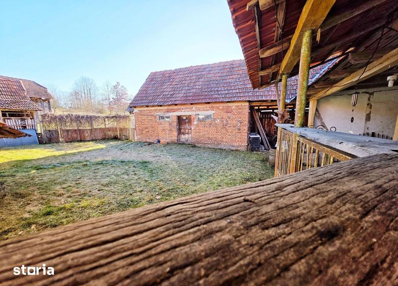 Casă cu 4 camere cu Teren 10486 Mp în Ohaba Lungă