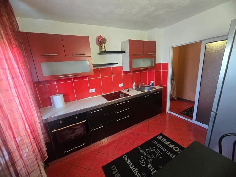 Inchiriez apartament 2 camere decomandat - 5