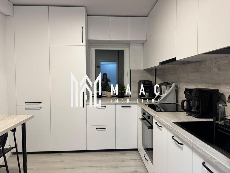 Apartament cu 3 camere decomandat, mobilat în Mihai Viteazul