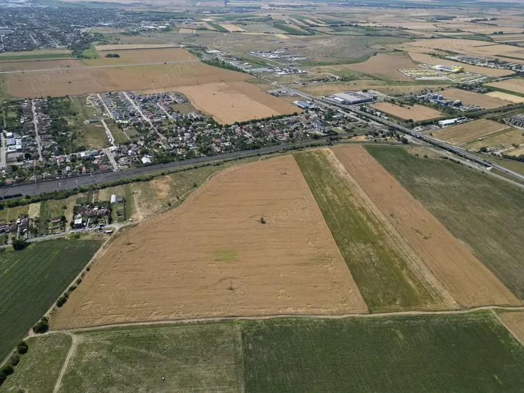 Teren de 4003 mp, în Grădiște