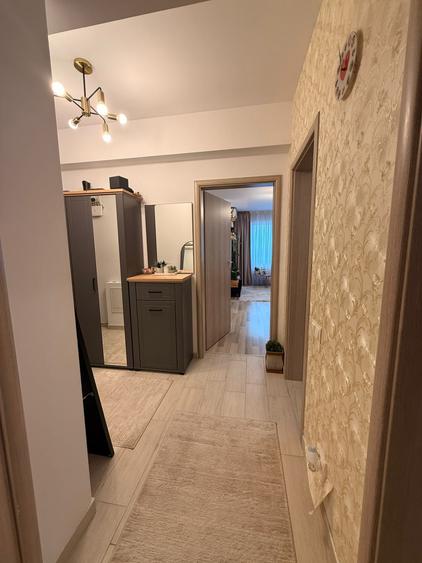 Apartament cu 3 camere decomandat în Militari