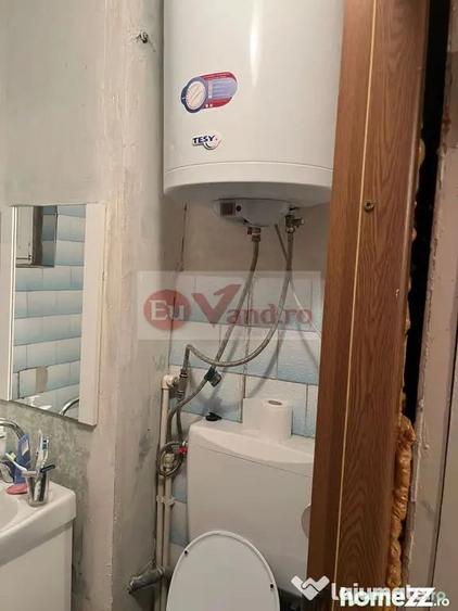 Apartament cu 3 camere decomandat în Micro 16