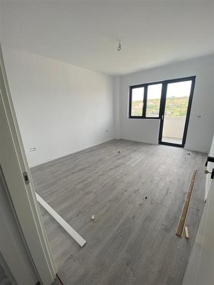 Apartament cu 2 camere semidecomandat în Frumoasa