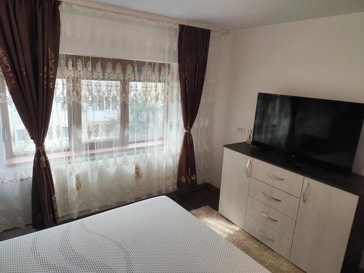 Apartament cu 3 camere decomandat în Micălaca