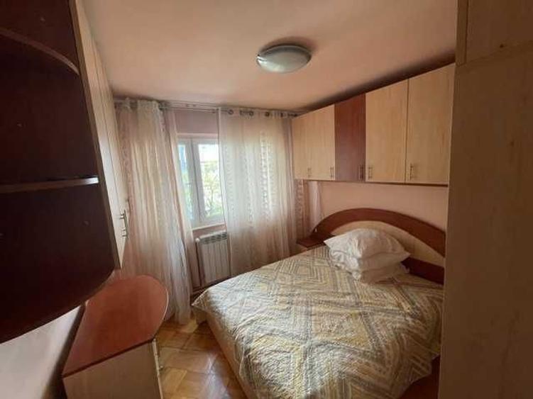 Apartament cu 3 camere decomandat în Militari
