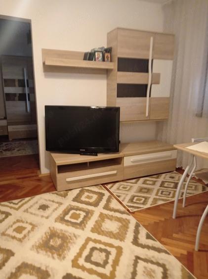 Apartament cu 2 camere decomandat în Micro 19