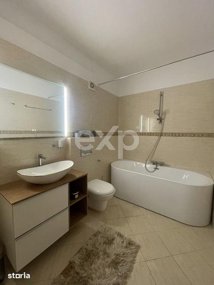 Apartament cu 5 camere în Bună Ziua