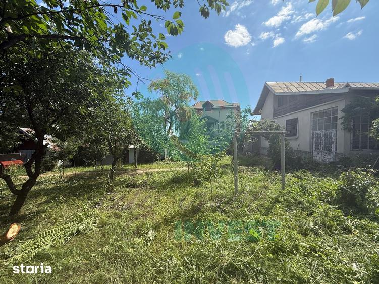 Casă cu 5 camere cu Teren 1000 Mp în Găneasa