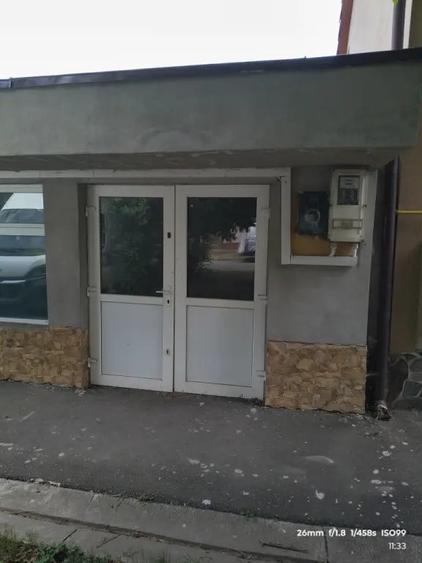 Spațiu comercial, de 80 mp, în Central