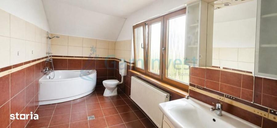 Casă cu 4 camere cu Teren 961 Mp în Nojorid