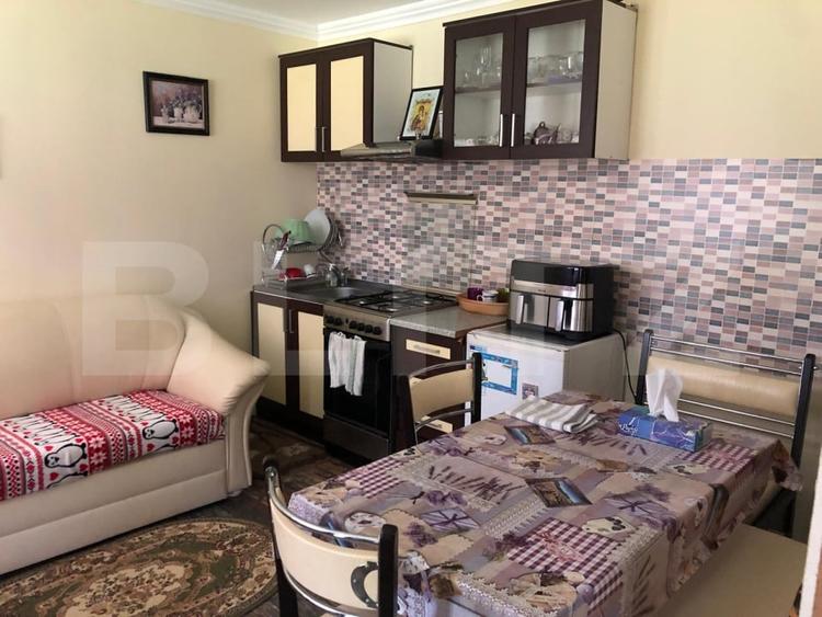 Casă individuală cu 1 camere cu Teren 1000 Mp în Nord