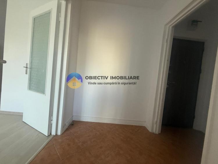 Apartament cu 2 camere semidecomandat în Dărmănești