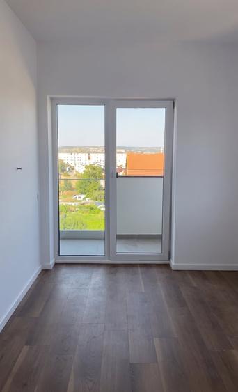 Apartament cu 2 camere semidecomandat în Țiglari