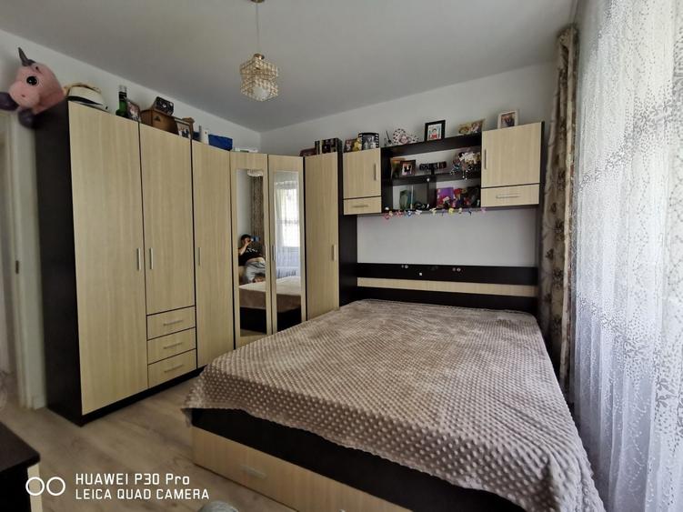 Apartament cu 2 camere semidecomandat în Pantelimon