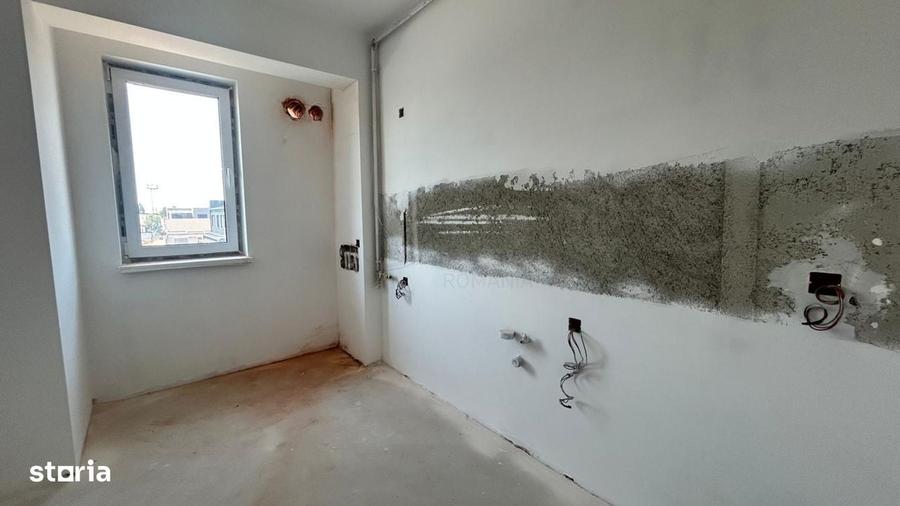 Apartament cu 3 camere decomandat în Domenii