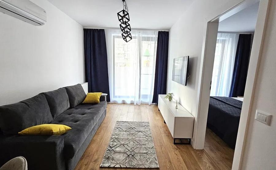 Apartament cu 2 camere semidecomandat, mobilat în Tomis Nord