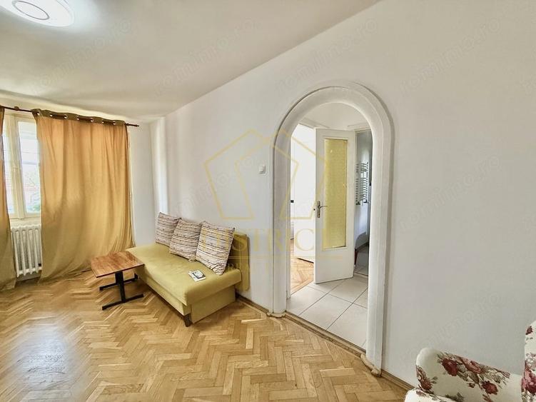 Apartament cu 2 camere semidecomandat în Complex Studențesc