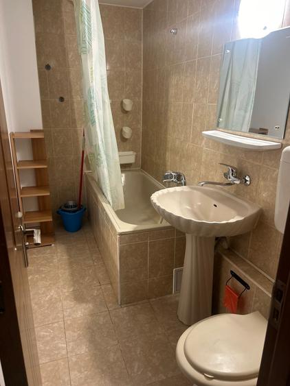 Apartament cu 2 camere decomandat în Sebastian