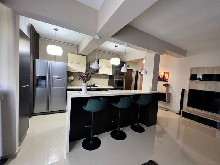 Apartament cu 2 camere decomandat, mobilat în Tomis Plus