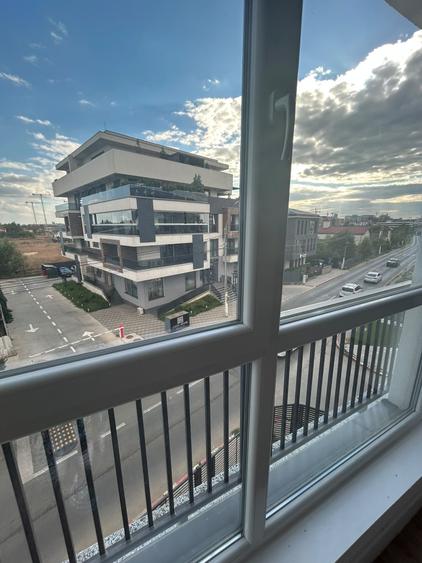 Apartament cu 2 camere decomandat în Pipera