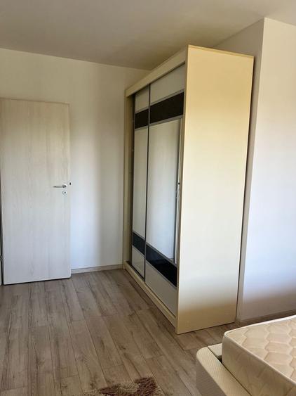 Apartament cu 2 camere, mobilat în Splaiul Unirii