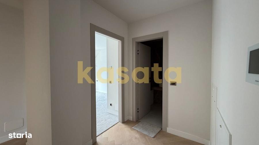 Apartament cu 4 camere în Iancu Nicolae