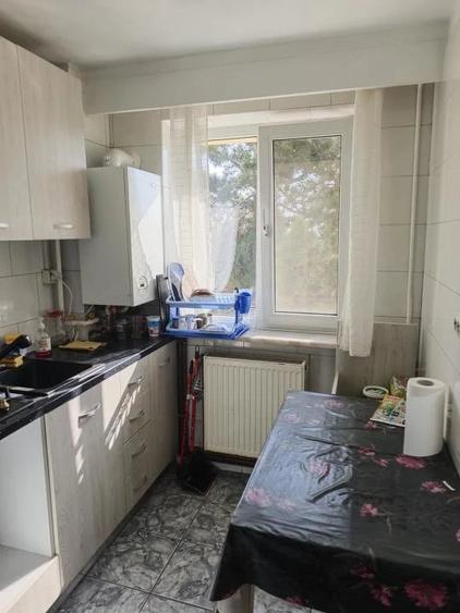 Apartament cu 2 camere semidecomandat în Trivale