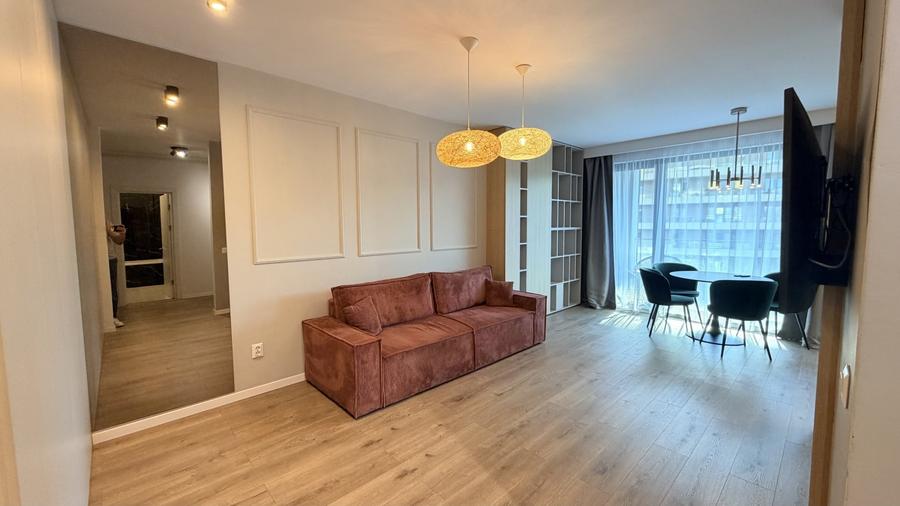 Apartament cu 2 camere decomandat, mobilat în Plopilor