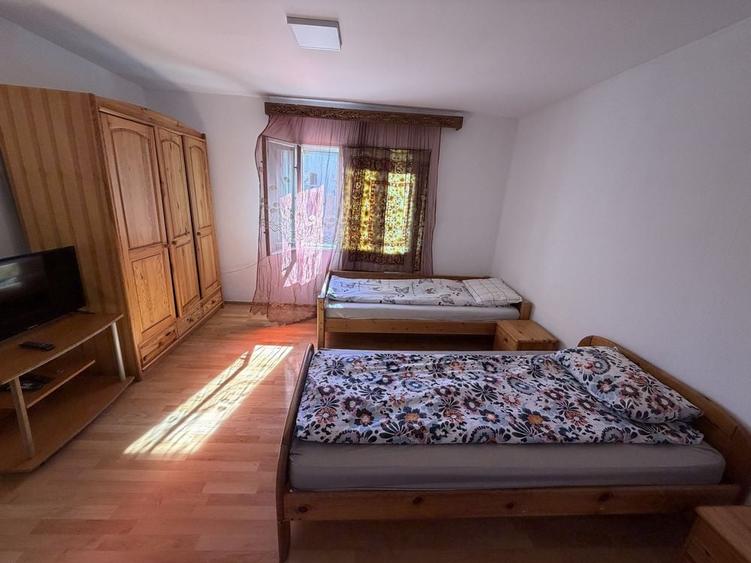 Casă cu 2 camere în Șoimoș