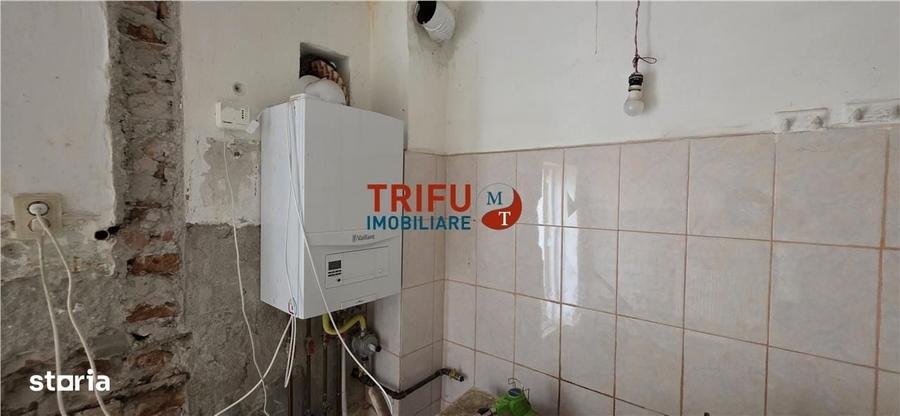 Casă cu 2 camere în Central