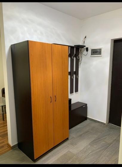 Apartament cu 2 camere decomandat, mobilat în Dumbrăvița