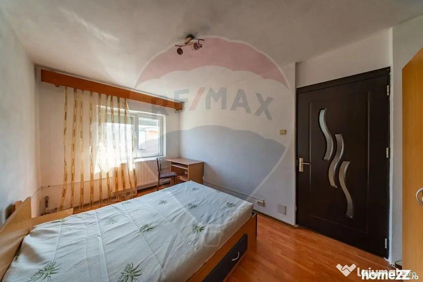 Apartament cu 2 camere semidecomandat în Micălaca