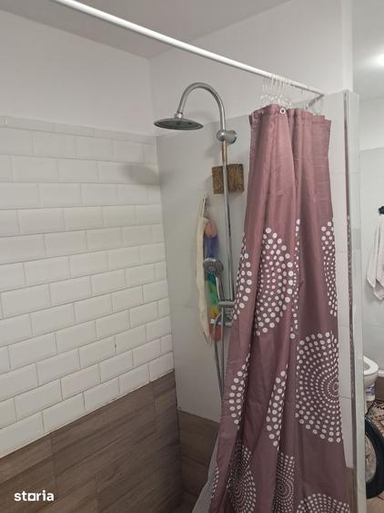 Casă cu 3 camere cu Teren 500 Mp în Domnești