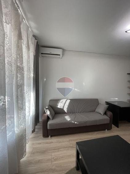 Apartament cu 2 camere decomandat în Floreasca