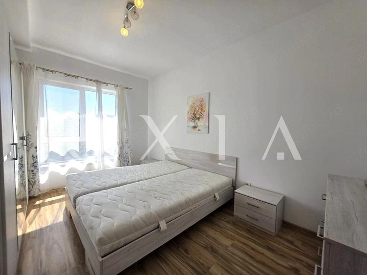 Apartament cu 3 camere decomandat în Buziașului