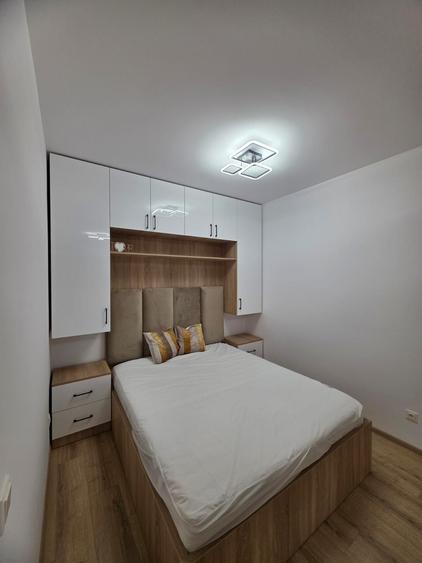 Apartament semidecomandat în Lacul Morii