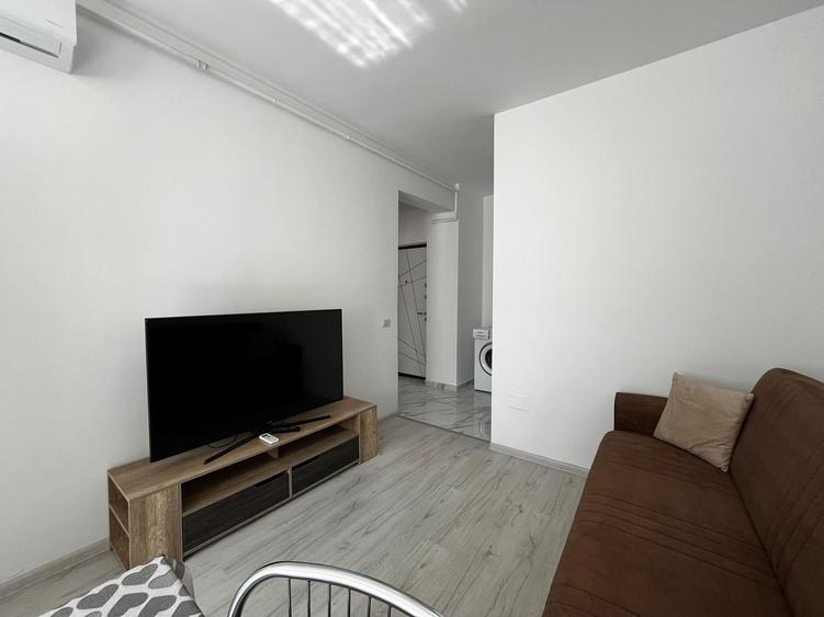 Apartament cu 2 camere decomandat în Militari