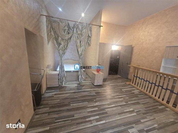 Casă cu 4 camere cu Teren 100 Mp în Cincu