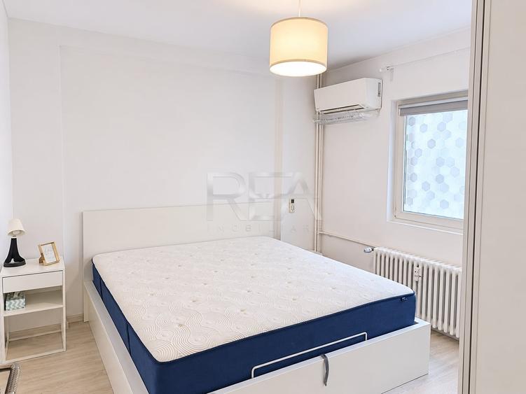 Apartament cu 3 camere decomandat, mobilat în Tineretului
