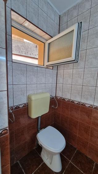 Spațiu comercial, de 51 mp, în Central